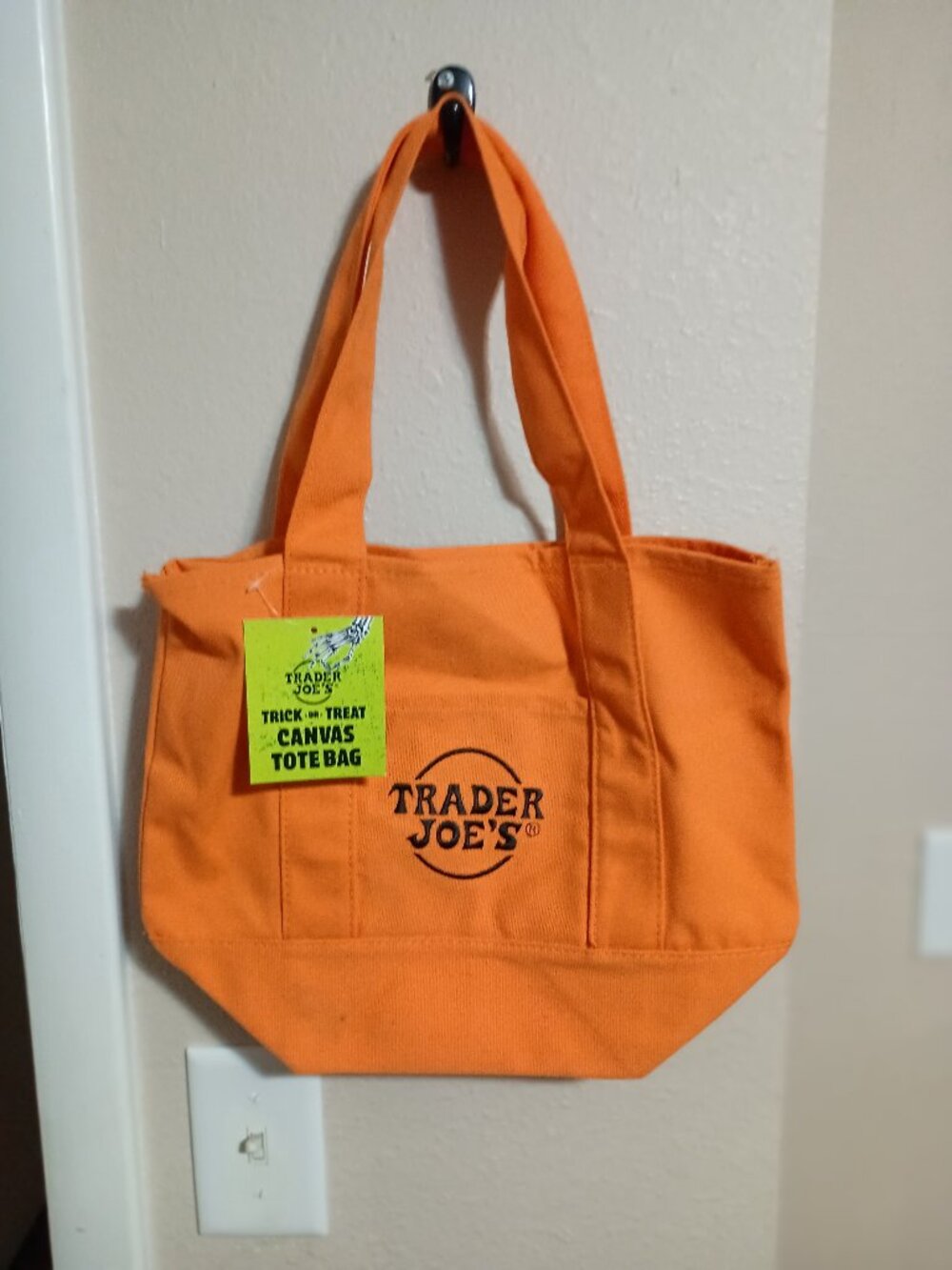 Trader Joe's Orange Trick or Treat Bag with Handles New with Tags